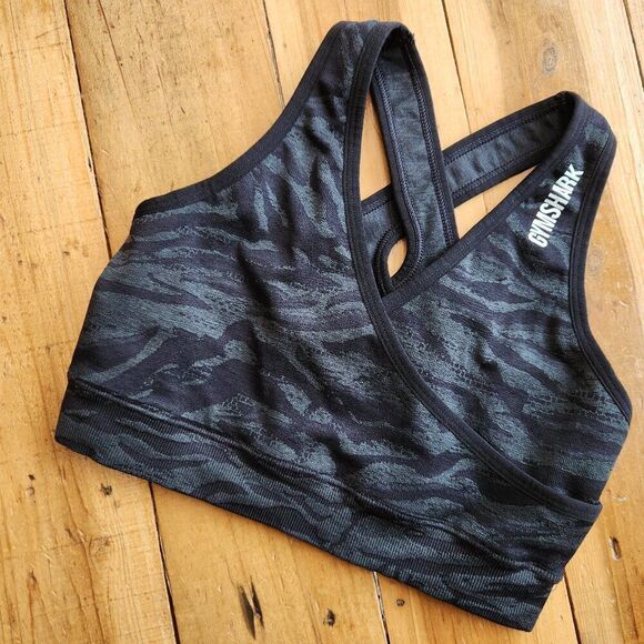 Gymshark all over camo jacquard sports bra - Picture 3 of 6